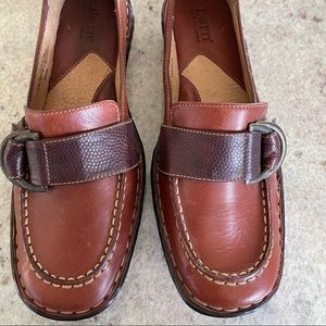 BORN Loafers-Fine Leather Handcrafted
